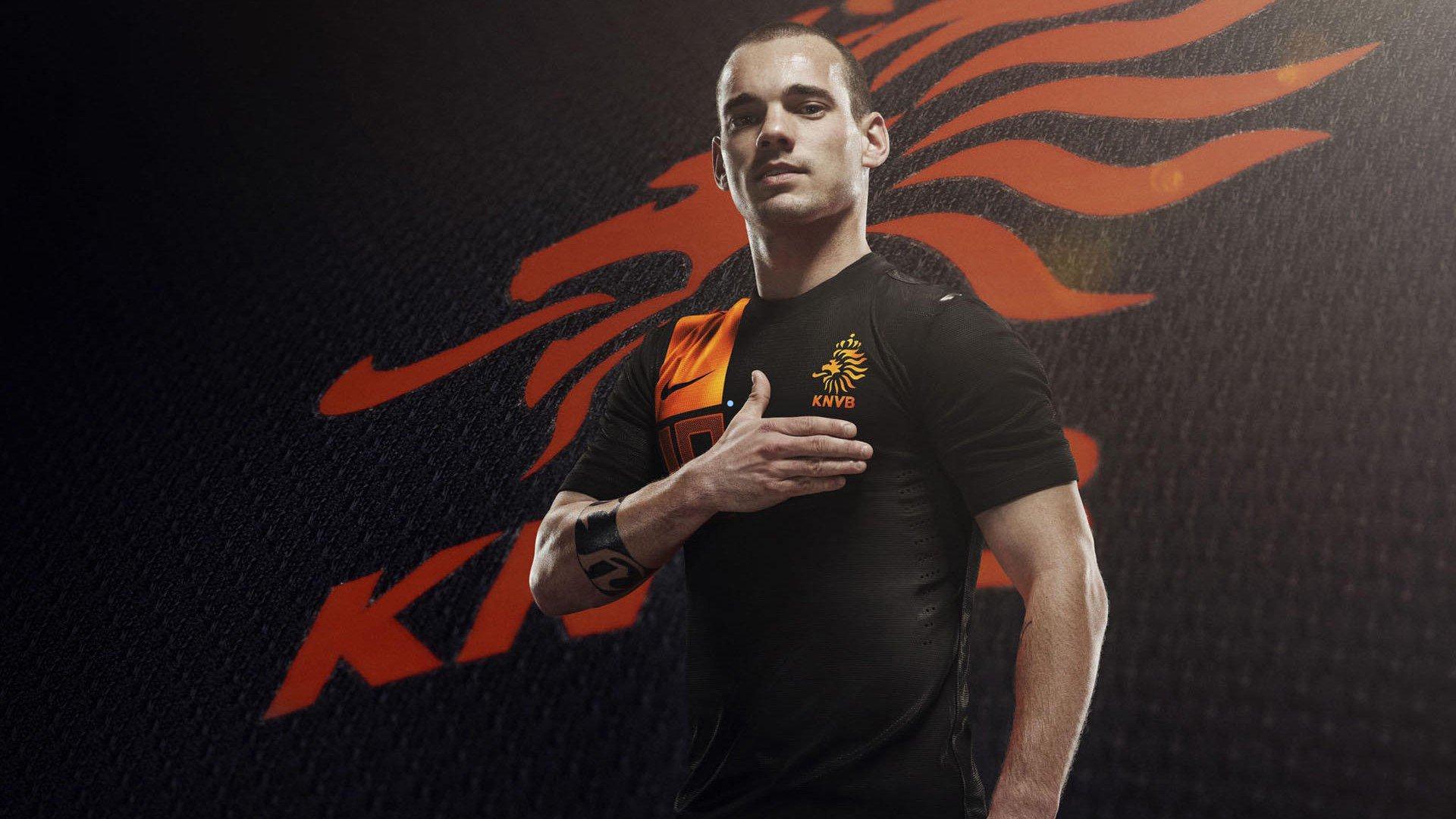 罗塞尼尔坦言球迷渴求进球，但强调连续零封展现球队防守蜕变