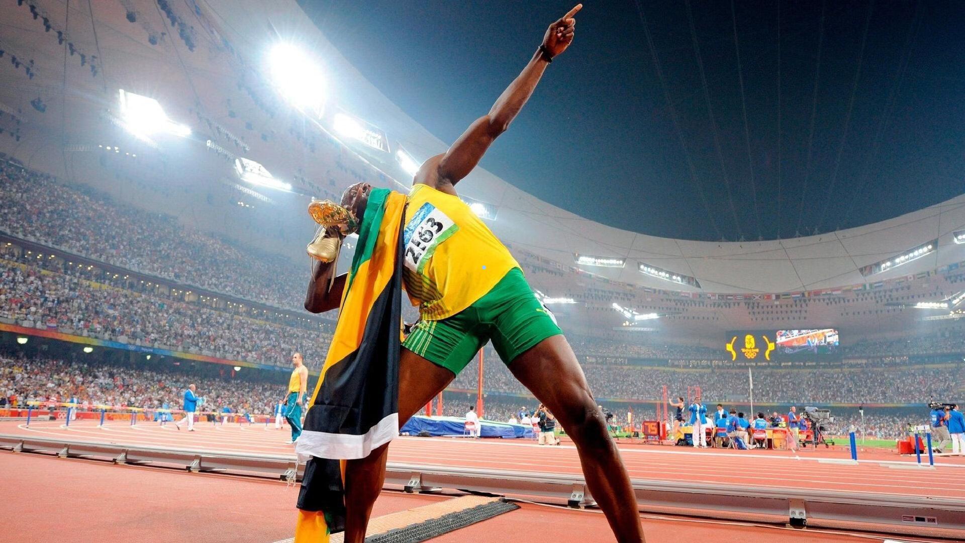 中国体彩_曼城冬窗震撼签约！6500万欧元揽下顶级飞翼，20场10球杀手加盟五年半